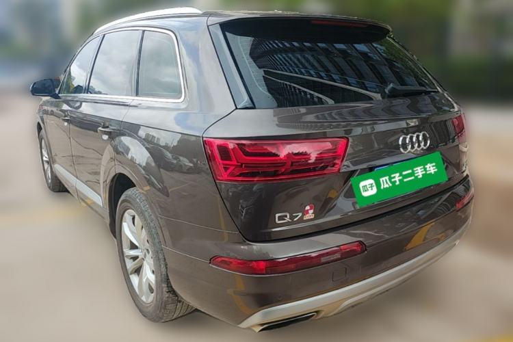 Used Audi Q7 2019 55 TFSI Technology Edition Rear Left 45 Deg