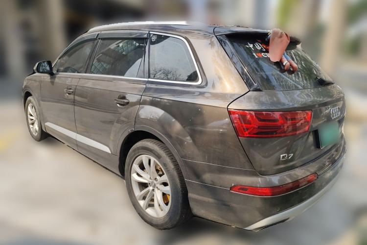 Used Audi Q7 2019 55 TFSI Technology Edition Rear Left 45 Deg