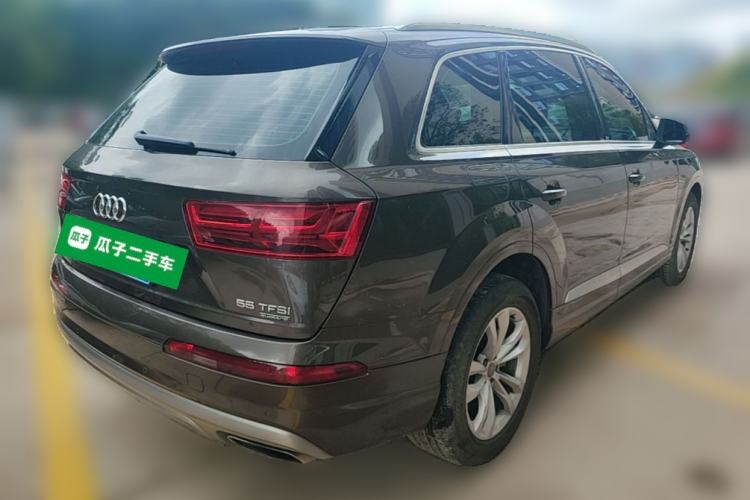 Used Audi Q7 2019 55 TFSI Technology Edition Rear Right 45 Deg