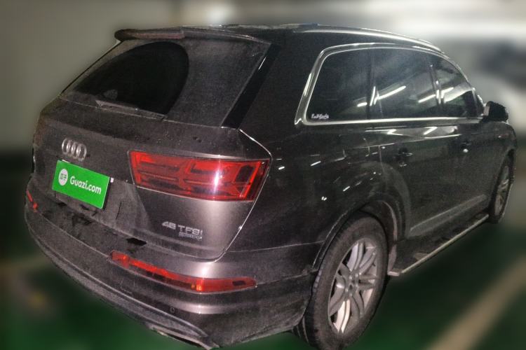 Used Audi Q7 2019 45 TFSI S line Sport Edition Rear Right 45 Deg