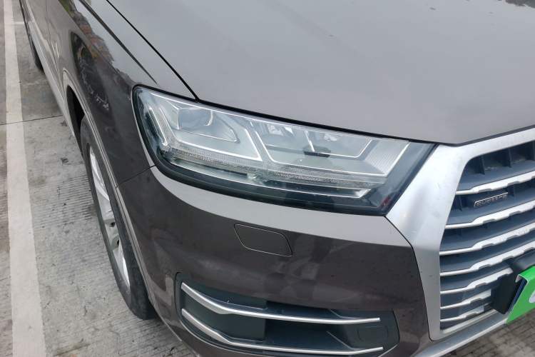 Used Audi Q7 2019 55 TFSI Technology Edition Right Front Headlight