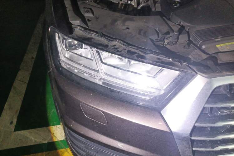 Used Audi Q7 2019 45 TFSI S line Sport Edition Right Front Headlight