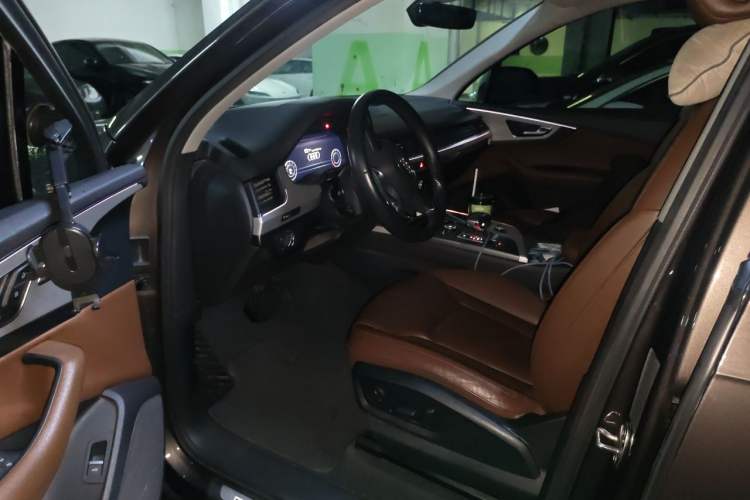Used Audi Q7 2019 45 TFSI Comfort Model Driver Seat