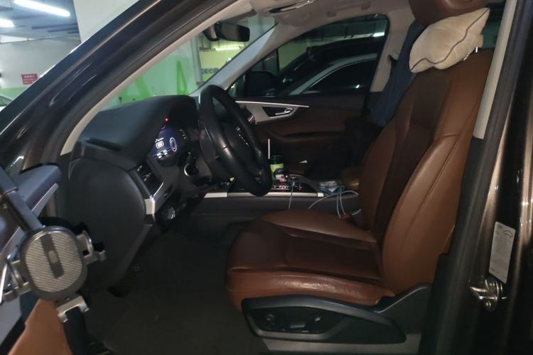 Used Audi Q7 2019 45 TFSI Comfort Model Left Front Seat