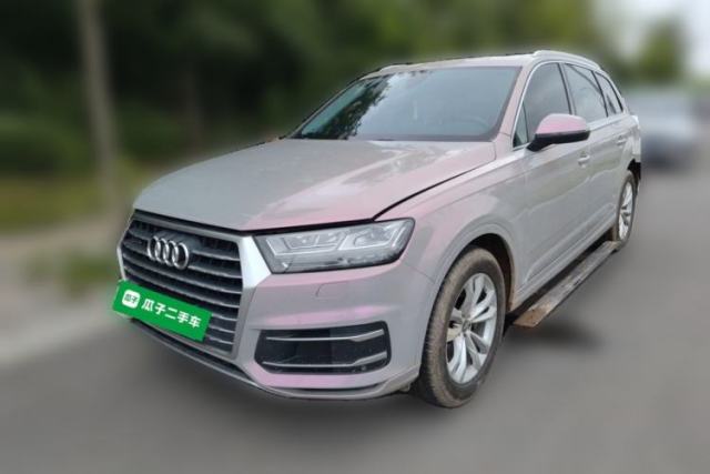Used Audi Q7 2019 45 TFSI Comfort Model
