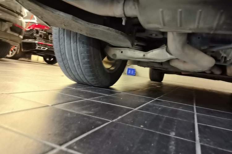 Used Audi Q7 2019 55 TFSI Technology Edition Chassis Rear Left