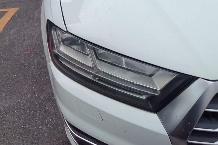 Used Audi Q7 2019 55 TFSI Technology Edition Exterior 3