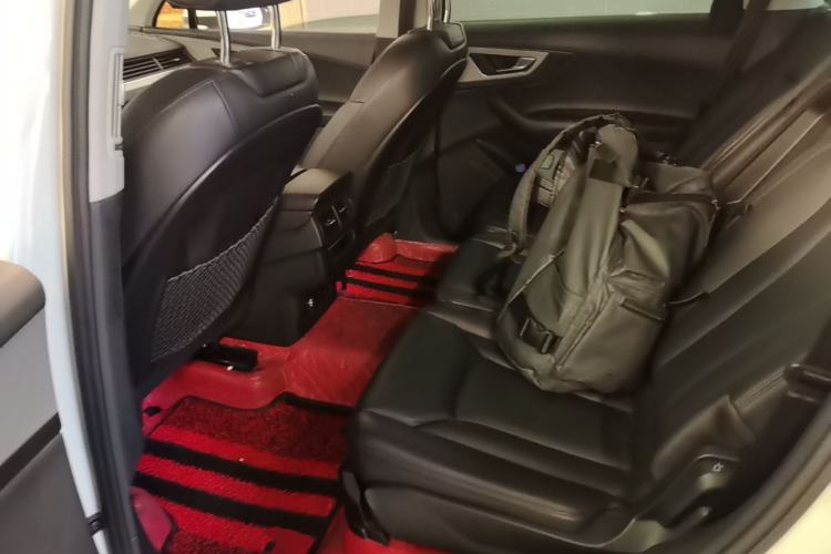 Used Audi Q7 2019 55 TFSI Technology Edition Left Rear Seat