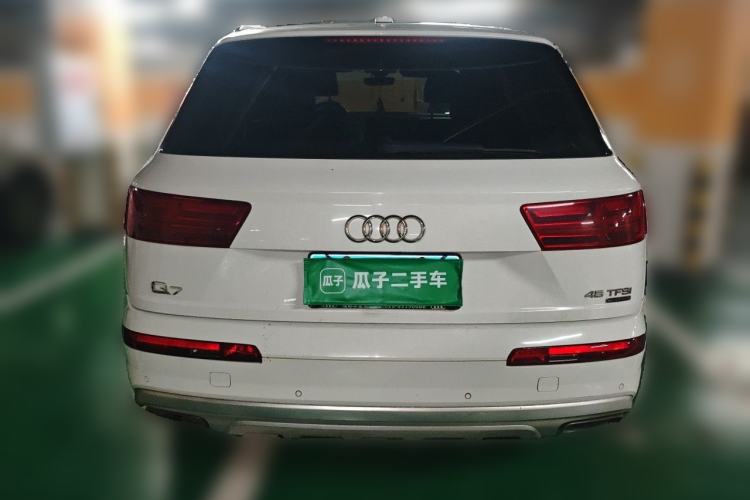 Used Audi Q7 2019 45 TFSI Comfort Model Rear