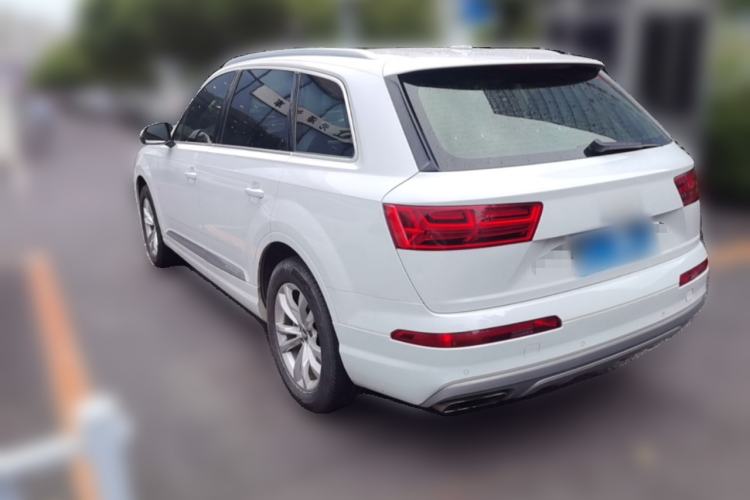 Used Audi Q7 2019 55 TFSI Technology Edition Rear Left 45 Deg