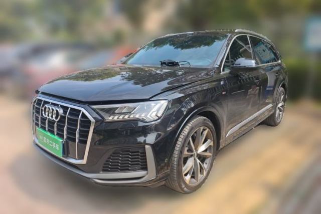 Used Audi Q7 2020 55 TFSI quattro S line sports model