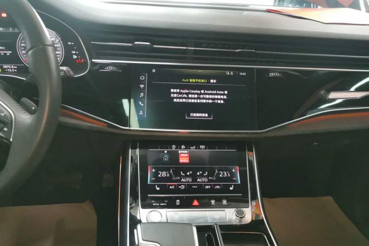 Used Audi Q7 2020 55 TFSI quattro S line sports model Audio And AC Panel