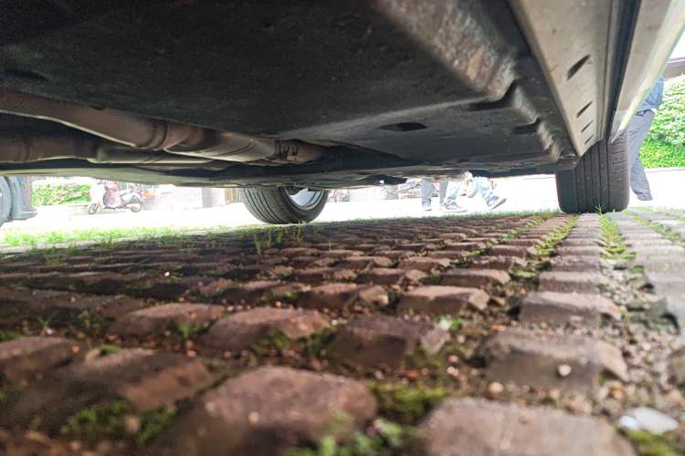 Used Audi Q7  Chassis Front Left