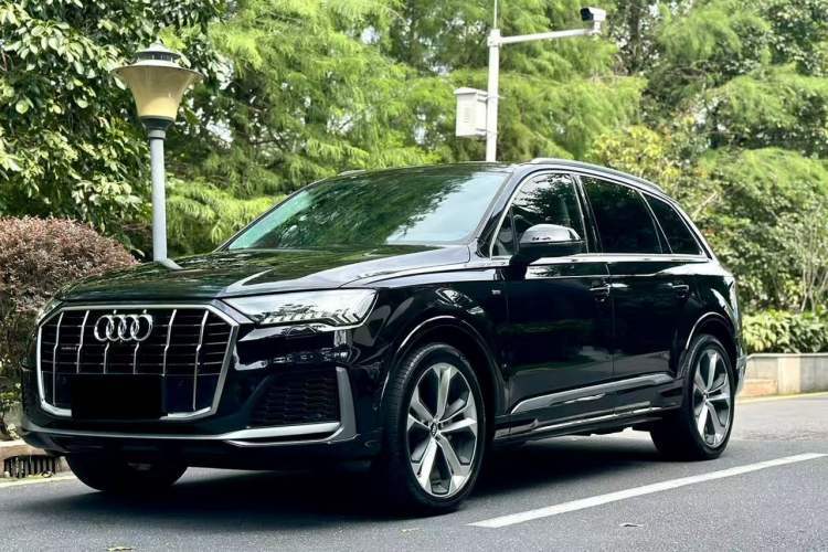 Used Audi Q7 2020 55 TFSI quattro S line sports model Guazi used car, China used car export, Used car for sale, Used cars, Cheapest cars for sale