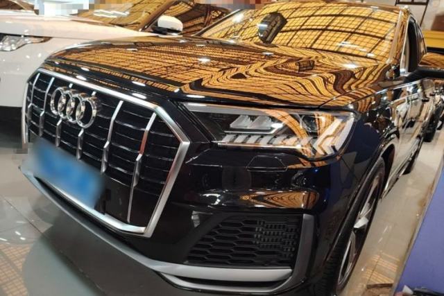 Used Audi Q7 2020 55 TFSI quattro S line sports model