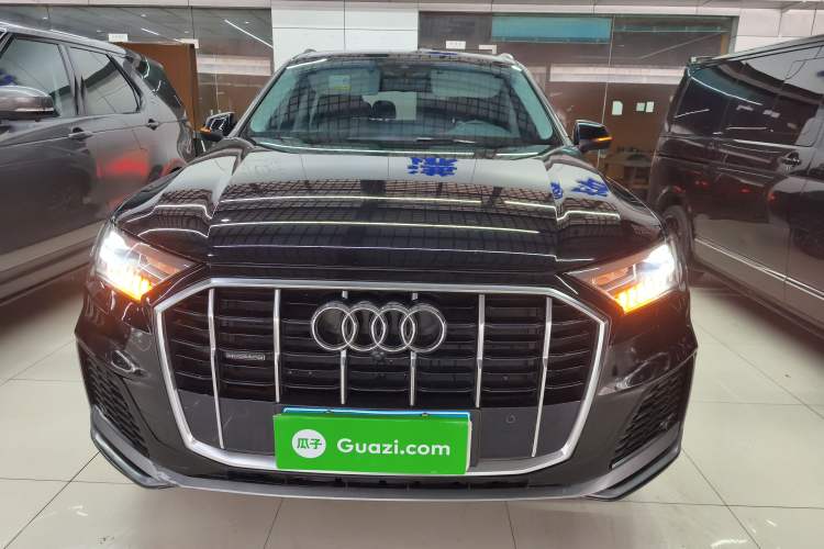 Used Audi Q7 2020 55 TFSI quattro S line sports model Exterior 1