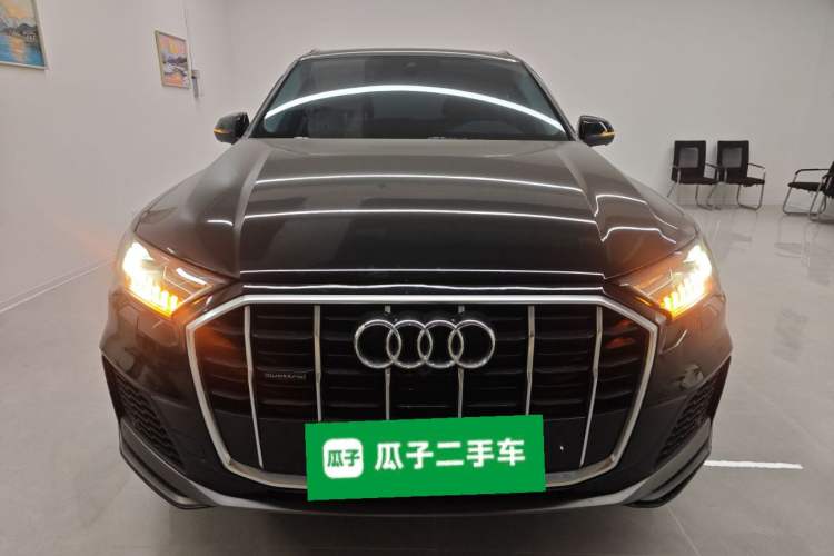 Used Audi Q7 2020 55 TFSI quattro S line sports model Exterior 1