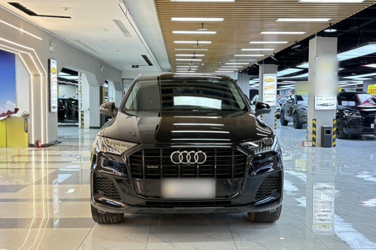 Used Audi Q7 2020 55 TFSI quattro S line sports model Exterior 1