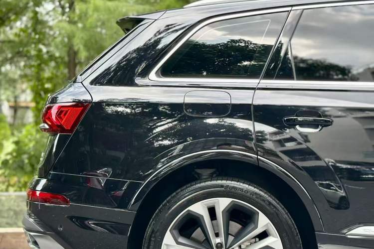 Used Audi Q7 2020 55 TFSI quattro S line sports model Exterior 12