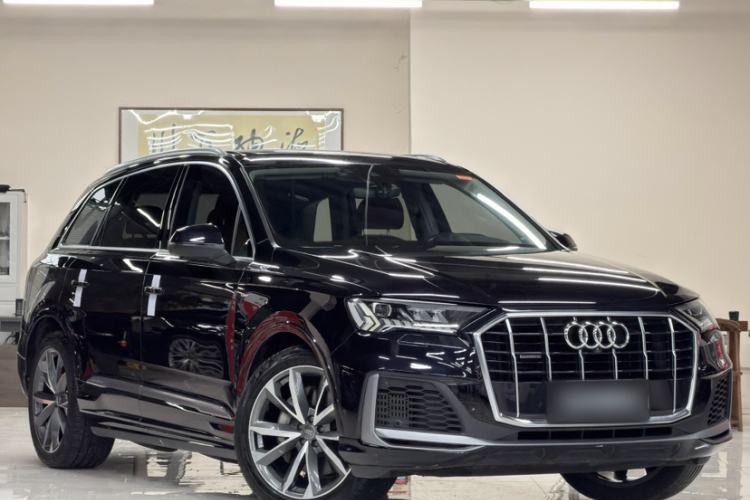 Used Audi Q7 2020 55 TFSI quattro S line sports model Exterior 2