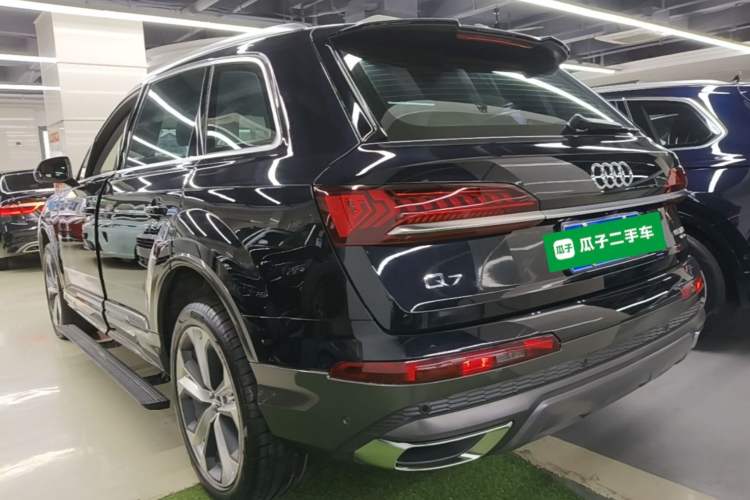 Used Audi Q7 2020 55 TFSI quattro S line sports model Exterior 2