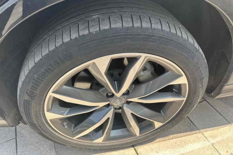 Used Audi Q7 2020 55 TFSI quattro S line sports model Exterior 2