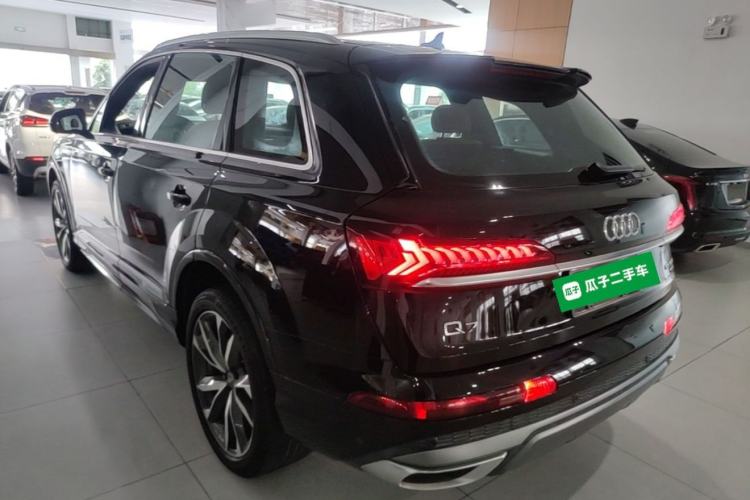 Used Audi Q7 2020 55 TFSI quattro S line sports model Exterior 2