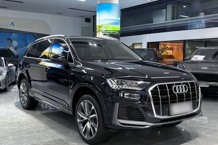 Used Audi Q7 2020 55 TFSI quattro S line sports model Exterior 2