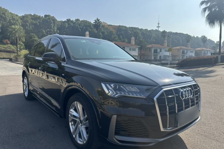 Used Audi Q7 2020 55 TFSI quattro S line sports model Exterior 2