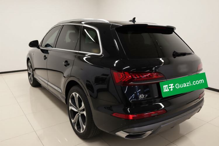 Used Audi Q7 2020 55 TFSI quattro S line sports model Exterior 3