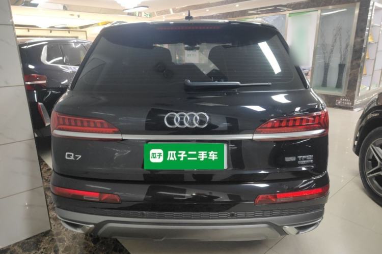 Used Audi Q7 2020 55 TFSI quattro S line sports model Exterior 4
