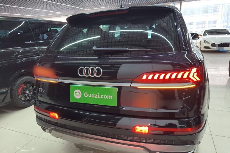 Used Audi Q7 2020 55 TFSI quattro S line sports model Exterior 4