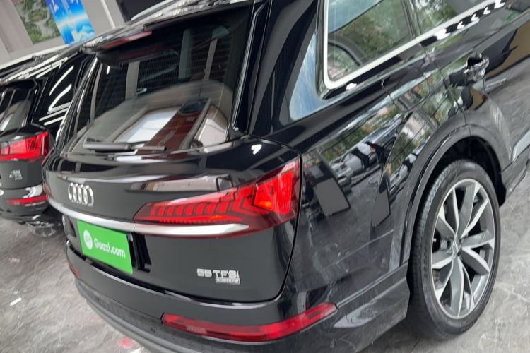 Used Audi Q7 2020 55 TFSI quattro S line sports model Exterior 4