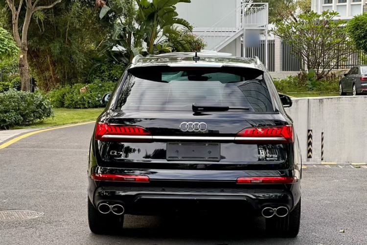 Used Audi Q7 2020 55 TFSI quattro S line sports model Exterior 4