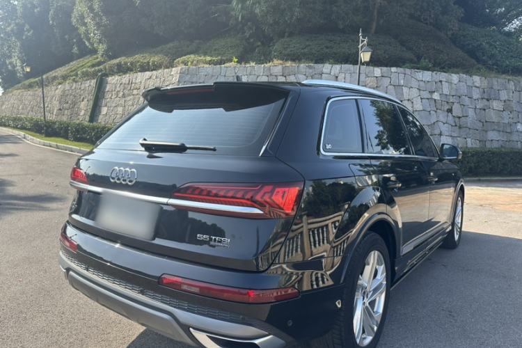 Used Audi Q7 2020 55 TFSI quattro S line sports model Exterior 5