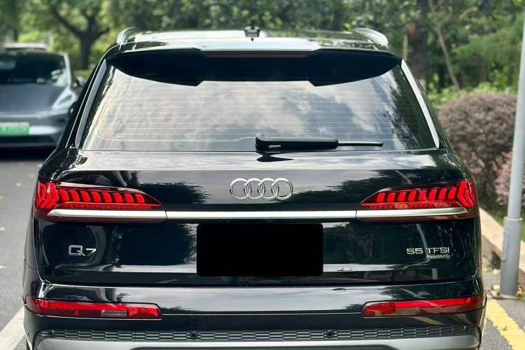 Used Audi Q7 2020 55 TFSI quattro S line sports model Exterior 6