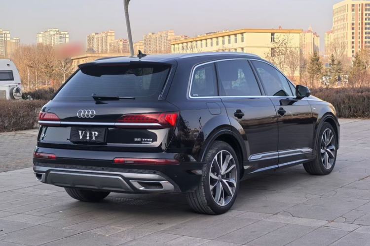 Used Audi Q7 2020 55 TFSI quattro S line sports model Exterior 6