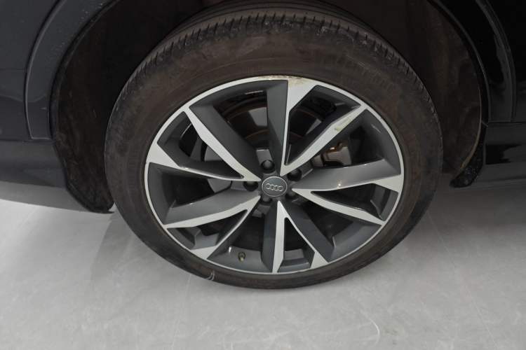 Used Audi Q7 2020 55 TFSI quattro S line sports model Exterior 8