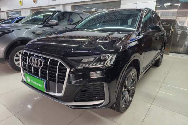 Used Audi Q7 2020 55 TFSI quattro S line sports model