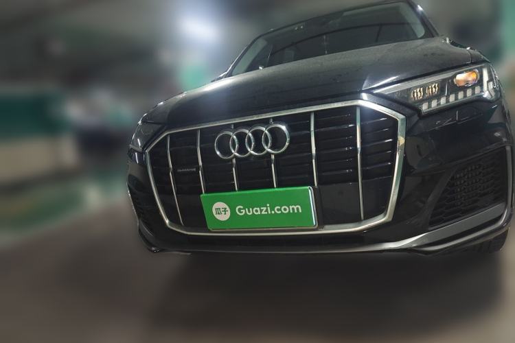 Used Audi Q7 2020 55 TFSI quattro S line sports model Front