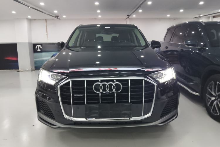 Used Audi Q7 2020 55 TFSI quattro S line sports model Front