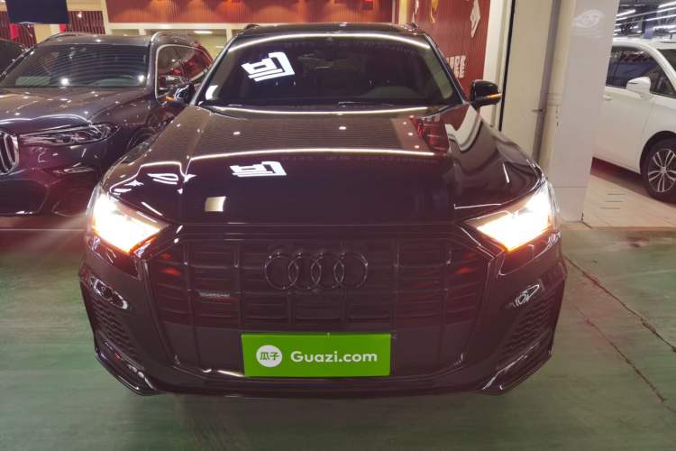 Used Audi Q7 2020 55 TFSI quattro S line sports model Front