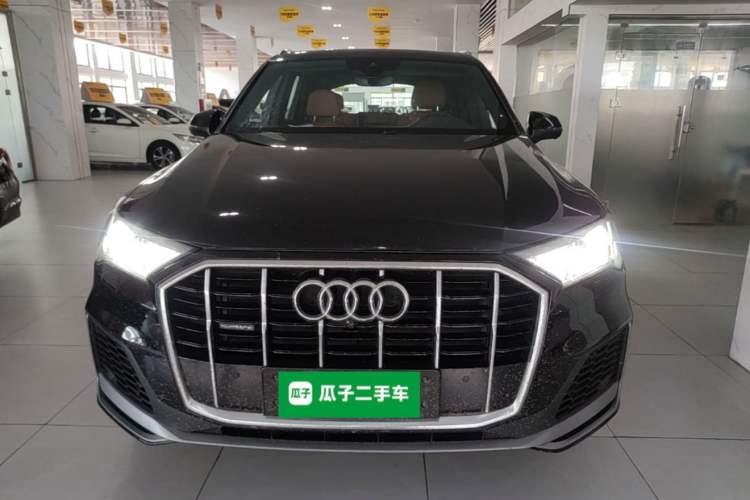 Used Audi Q7 2020 55 TFSI quattro S line sports model Front