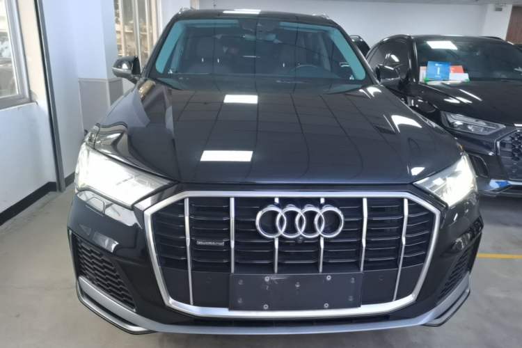Used Audi Q7 2020 55 TFSI quattro S line sports model Front