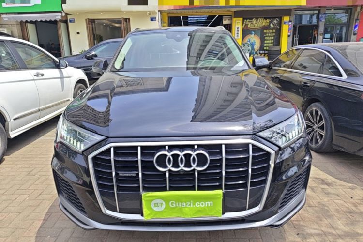 Used Audi Q7 2020 55 TFSI quattro S line sports model Front