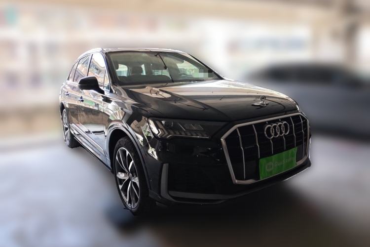 Used Audi Q7 2020 55 TFSI quattro S line sports model Front Right 45 Deg