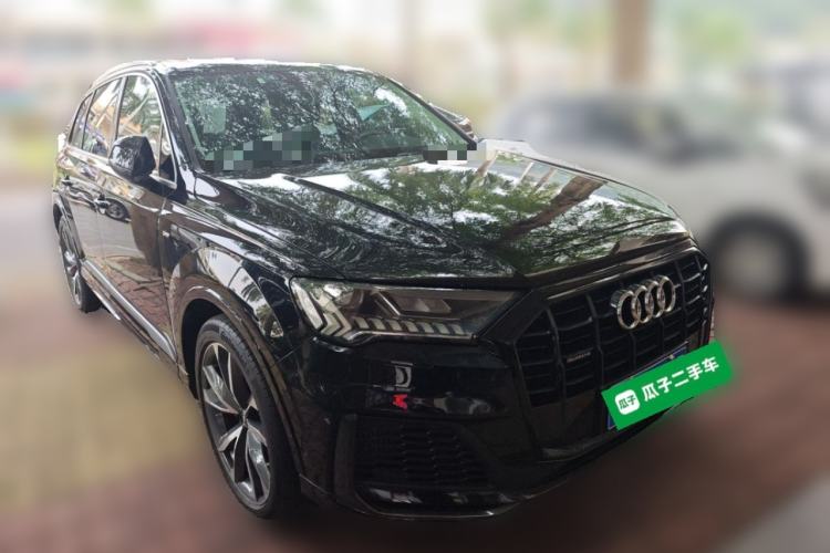 Used Audi Q7 2020 55 TFSI quattro S line sports model Front Right 45 Deg