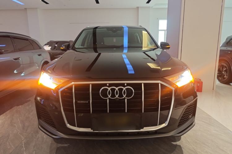 Used Audi Q7 2020 55 TFSI quattro S line sports model Front