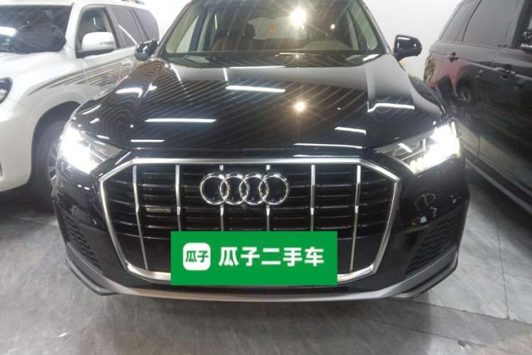 Used Audi Q7 2020 55 TFSI quattro S line sports model Front