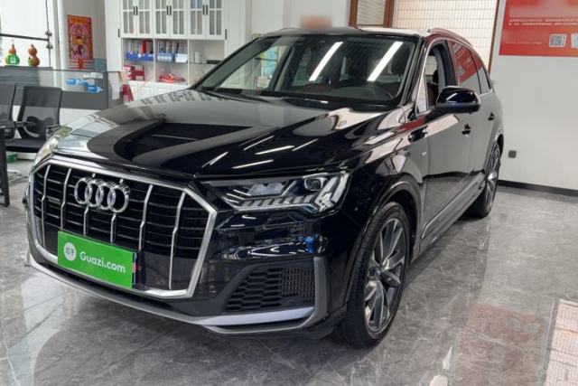 Used Audi Q7 2020 55 TFSI quattro S line sports model